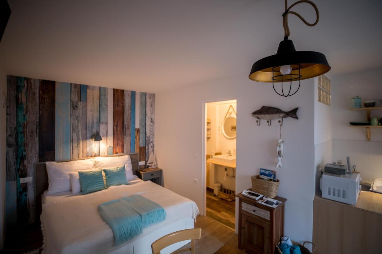 Bacchus Apartman - Borbarlang, Badacsony Бадачонтомай Екстериор снимка